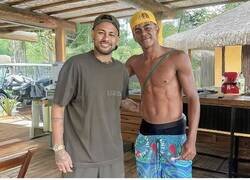 Enlace a Lamine y Neymar se juntan en Brasil... para preocupación de los culés
