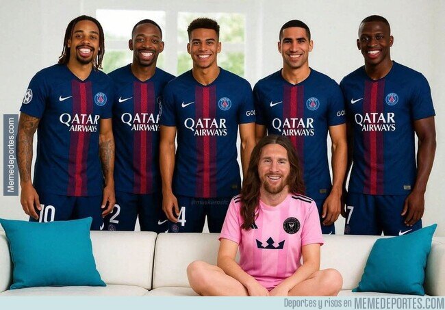 1225363 - Messi ante el PSG