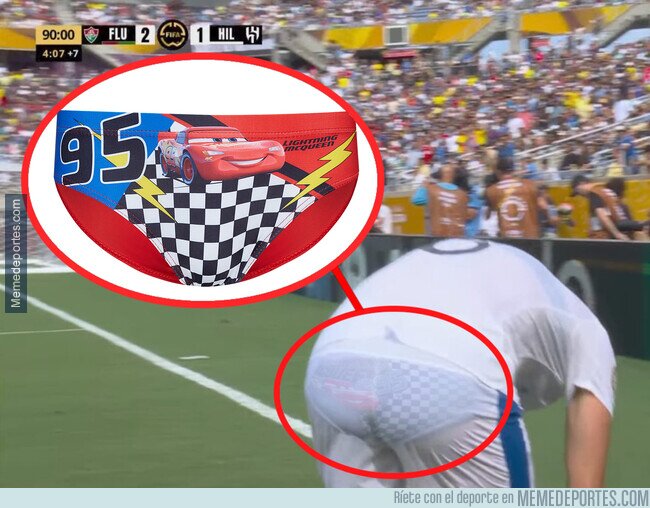 1225793 - La ropa interior correcta