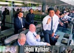 Enlace a Saluditos de Al Khelaifi