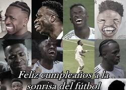 Enlace a Hoy cumple 25 años el carisma en persona. Don Vinicius Jr.