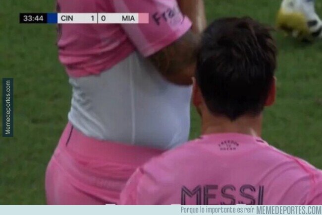 1226341 - Suárez es un sinigual, pero este no es el físico de un profesional