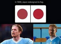 Enlace a De Bruyne vestirá prácticamente la misma camiseta