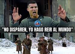 Enlace a En efecto, es comedia