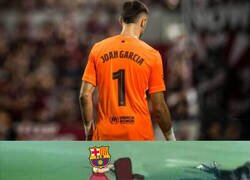 Enlace a El Barça ya le da el dorsal de Ter Stegen a Joan García