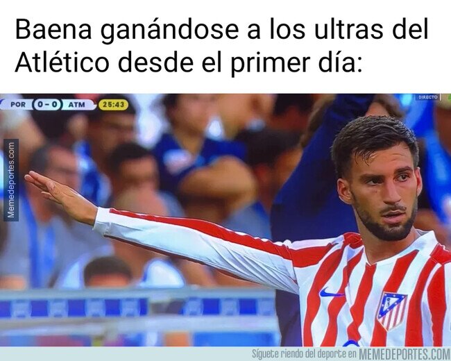 1227242 - ¿Marcando jugada para el extremo derecho?