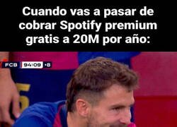 Enlace a Yo también me iría