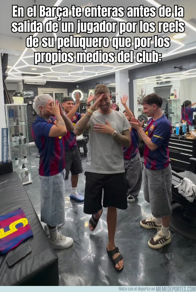 1227499 - Su peluquero se despidió antes que su club