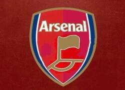 Enlace a La estrategia del Arsenal se hace su escudo