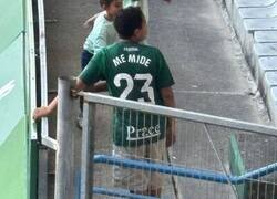 Enlace a Que raros son algunos apellidos en Perú