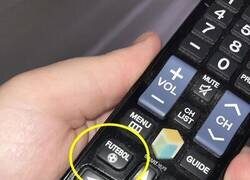 Enlace a Qué hermosa enfermedad. En los controles remotos brasileños hay un botón dedicado a ver fútbol