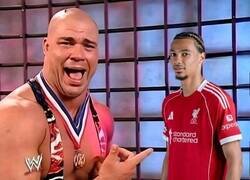 Enlace a Lo expulsaron por celebrar un gol