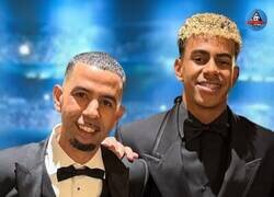 Enlace a El Hustle Hard soltando los factos