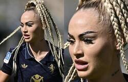 Enlace a Se ve esperpéntico en cualquier contexto, imagina ahora para jugar fútbol...