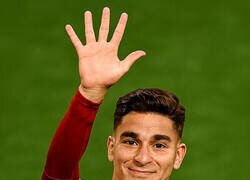 Enlace a La manita de Julián Álvarez