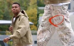 Enlace a ¿Qué lleva Kylian en el pantalón?