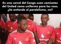 Enlace a Dicen que dicha camiseta los priva de su voluntad