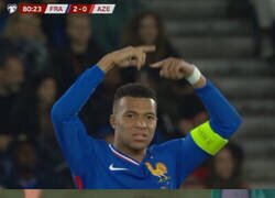 Enlace a Mbappé pide el cambio con Francia