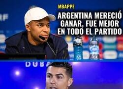 Enlace a Mbappé es ficticio.