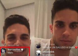 Enlace a Cuando Casillas troleó a Bartra en su directo