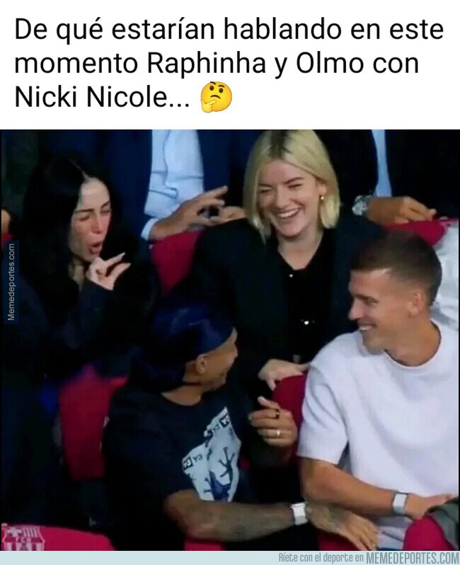 1231889 - Esas cosas no se preguntan a la novia de un compañero...