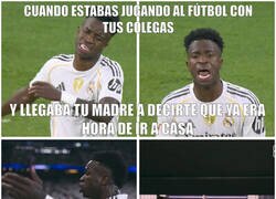 Enlace a Pero mamá, dame solo unos minutos más...