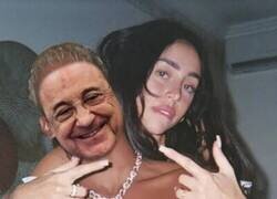 Enlace a Nicki agente doble