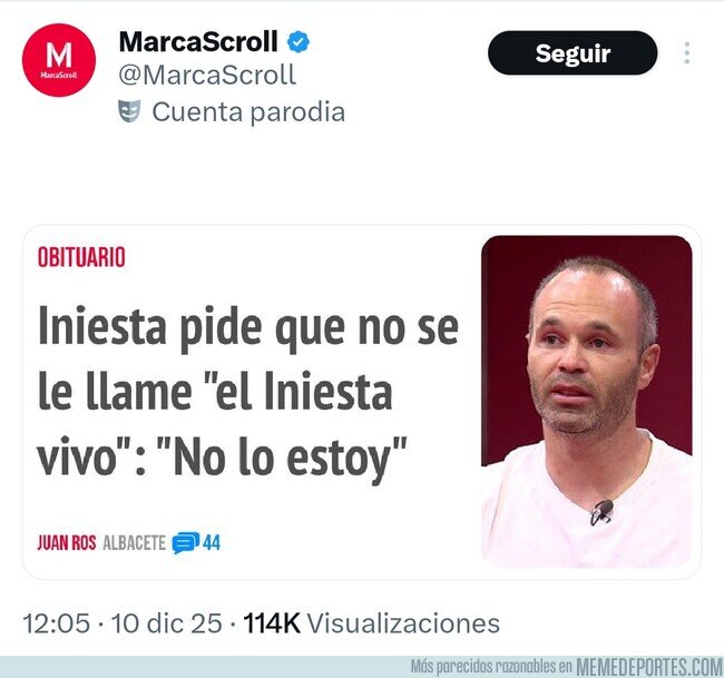 1233775 - Iniesta sale al paso