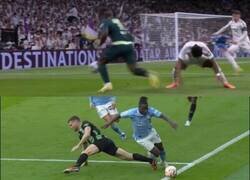 Enlace a Defender a Doku no es fácil