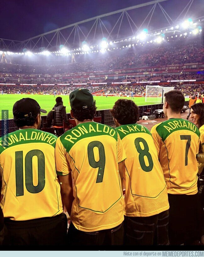 1233812 - A los brasileños se le desbordaban los ídolos