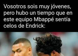 Enlace a Parece que ha pasado un mundo