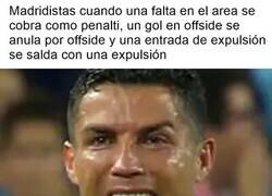 Enlace a El madridismo está desesperado por poner al Barça a su altura.