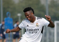 Enlace a Quiero que Vinicius baile y disfrute