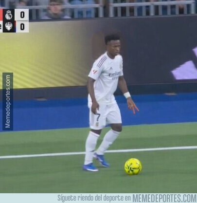 1235135 - ¿Es el Bernabéu un estadio racista?