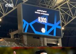 Enlace a Mr. Influencias rompiendo records de asistencia en su estadio