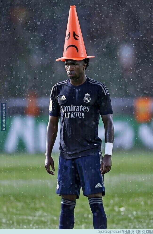 1235535 - Vinicius es un incono, como Arbeloa