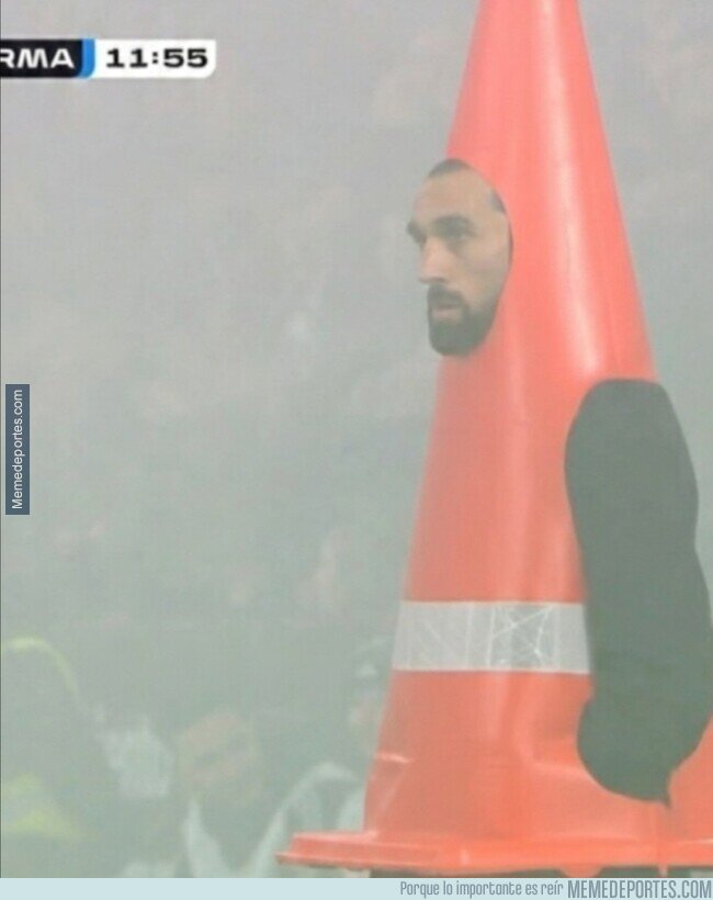 1235541 - Le ha faltado un poco más de CONOcimiento, para afrontar el partido.