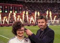 Enlace a ¿The United Strand se cortará el pelo hoy?