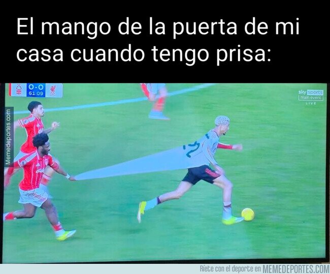 1236676 - Siempre tan inoportuno