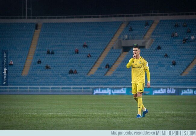 1236806 - El bicho silenciando otro estadio... no le costó mucho