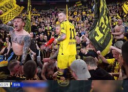 Enlace a Ahora Marco Reus es un fan más del Dortmund