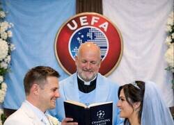 Enlace a La UEFA os declara unidos para siempre