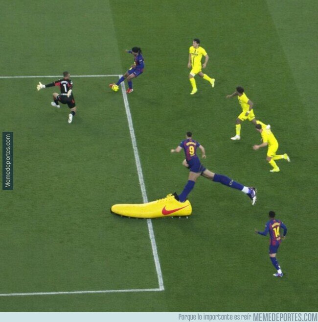 1236920 - Fuera de juego clarísimo de Lewandowski