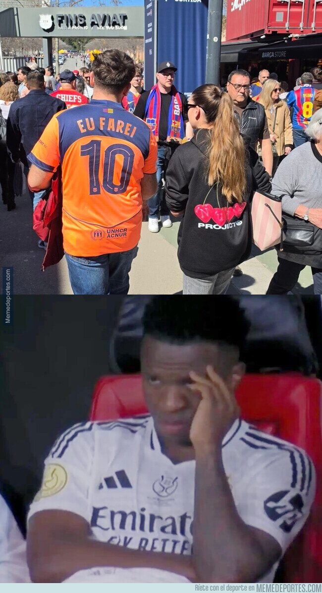 1237477 - Esta camiseta vista en el Camp Nou