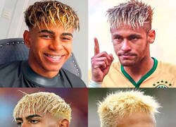 Enlace a Tan solo un chaval haciéndose los peinados de su ídolo