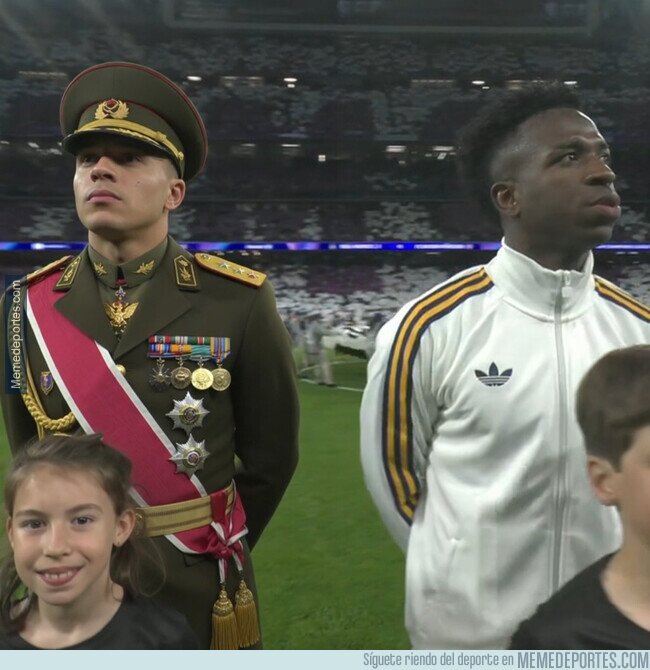 1238430 - Momentos previos al encuentro...