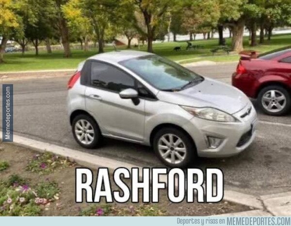 1238622 - Ese coche está cedido en el Barça por el United