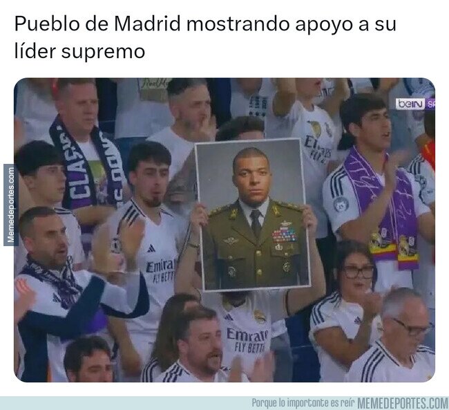 1239151 - Sublevados al líder supremo