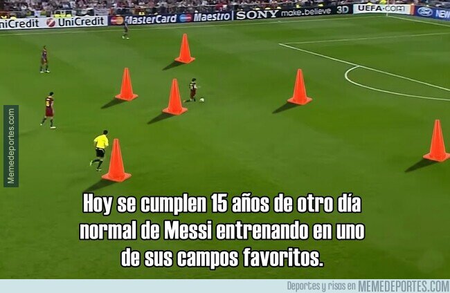 1239341 - Otro día en la oficina