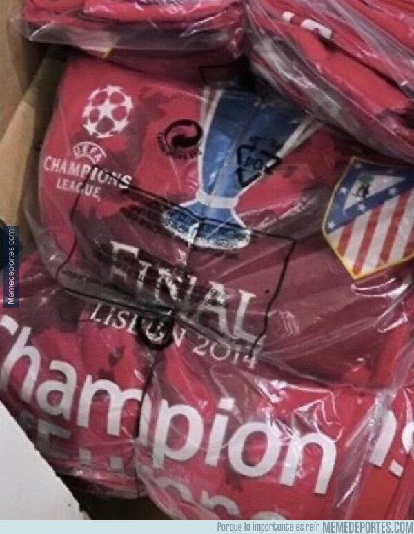 1239644 - Esas camisetas siguen esperando